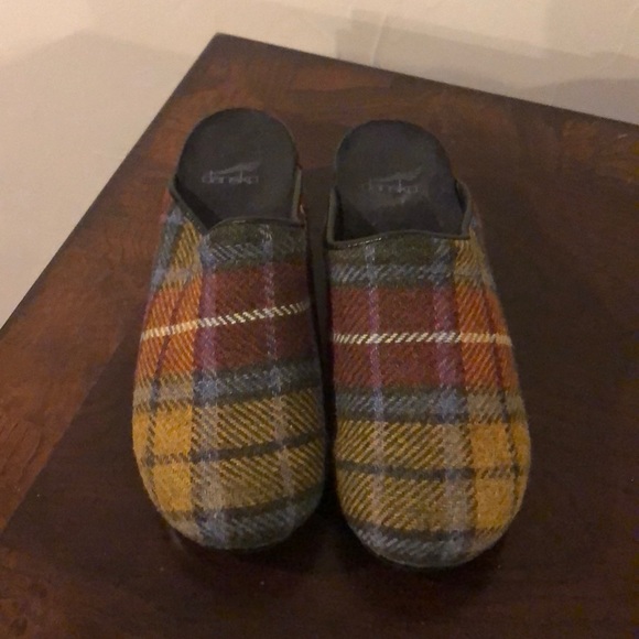 dansko plaid clogs